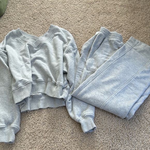 Aerie Set - Picture 1 of 9